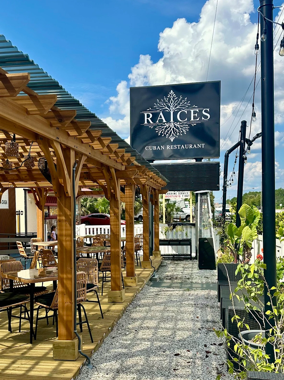 The entrance to Raíces